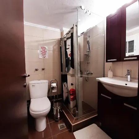 Sweet Apartment *